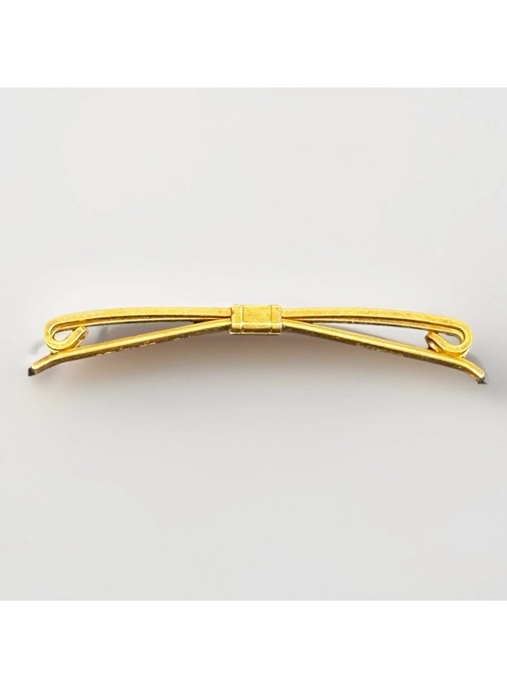 Vintage Krementz USA Gold Tone Bow Tie Clip Mid Century Minimalist Bar Signed